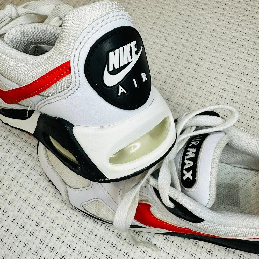 Nike Air Max IVO Kids Youth 4Y White Red Good 579995-101 Sneakers Sporty School‎